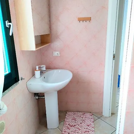 Affittimoderni Apartment *